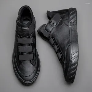 Casual Shoes Men's Leather Korean Trend Bekväm loafer Men British Fashion High Top Sneakers Moccasins 588 g