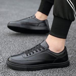 2024 Moda clássica Sapatos casuais confortáveis para homens respiráveis preto branco azul azul escuro escuro Khaki Cinza Brown Sapatos Atléticos Tamanho de corrida Tamanho 85755783