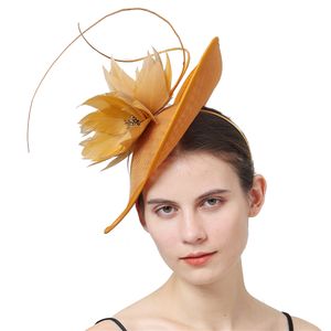 Elegancki Feather Flower Wedding Chapeau Caps Cocktail Fascynatorzy Hats Królewskie Błękit Millinery Hair Akcesoria Derby Kobiety