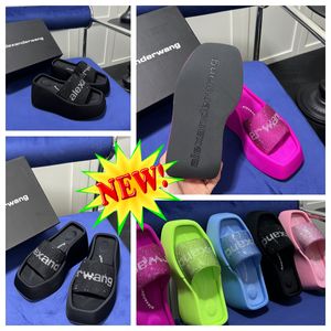 Designerskie Sandały Kapcie luksusowe damskie aksamitne materiały nożyckie taśmę nożycką miękkie pokoje gai slip-on rozmiar 35-42 6 cm-10cm