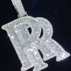2024 Custom Pass Diamond Tester Iced Out Vvs Moissanite Jewelry Hip Hop Letter Baguette Pendant Alphabet "r" Necklace for Men