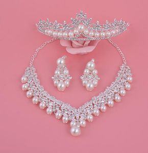 Bride Crystal Pearl Costume Jewelry Set New Design Rhinestone Choker Halsbandörhängen Tiara Bridal Women Wedding Jewelry Set9868768