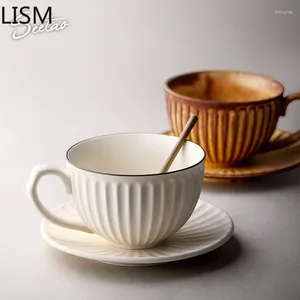 Koppar Saucers Porslin Bone China Coffee Cup Set lyxvitt eftermiddagste med handtag keramiska turkiska drycker