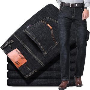 Autumn and Winter Stretch Mens Jeans Style Straight Versatile Denim Long Pants 240409