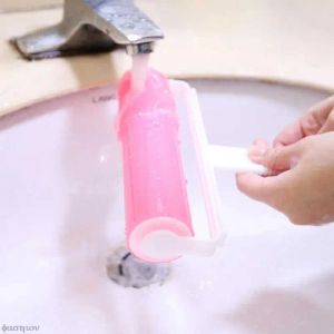 Reusable Lint Remover Clothes Dust Wiper Cat Dog Comb Shaving Hair Pet Hair Remover Brush Cleaning Tools Washable Roller 19*18cm