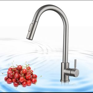 Torneiras de cozinha inteligente Torneira de cozinha de níquel escovada Torneira flexível de tração flexível Rotate Touch Touch Sensor Hot Cold Mixer Tap Tap