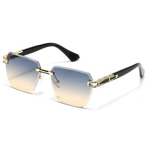 Polarisierte charakteristische Luxus und hochwertiger Antrieb Stilvoller klassischer Marken -Look -Luxusdesigner Sonnenbrille heiße polarisierte optische Objektive