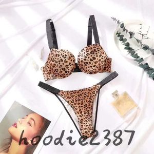 Bras Set Womens Lingerie Mutandine Donne Womens Fashi