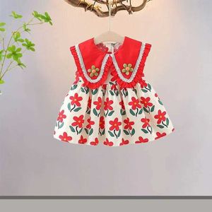 Mädchenkleider Mädchen Kleid Kleider Sommer Kinderkleid neue süße Spitze Big Lapel Blumenress New Childrens Dres Skids Tücher 2024 Mädchenkleidung