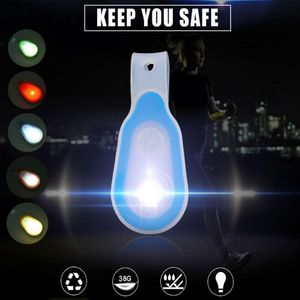 1 PCs Multifunktionales Silikonclip leichter Hand kostenloser LED-Taschenlampe Clip auf Kleidung Mini Running Light Night Light Warning Light