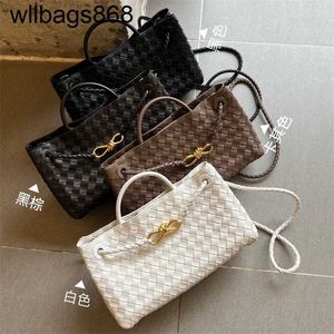 Bola e Bolsa Bottegvenetas Bag High End Feminino de Pesquisa de Ovelha Um ombro portátil Três mil e oitenta e oitenta e oito XJP8