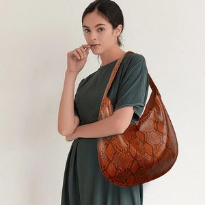 Bolsa Mulheres Sacos de Tote Casual 2024 Bolsa feminina grande ombro grande para mulheres Bolsas de couro vintage Crossbody