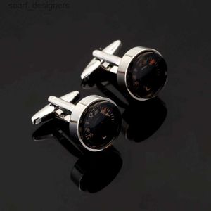 Cuff Links Newest car Oil table Cufflinks High Quality for Mens Shirt Wedding Party Cuff Links The Bake Lacquer Cuff abotoaduras Jewelry Y240411