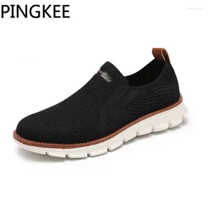 Scarpe casual pingkee pingkee traspirante a maglia mobile ultra leggera mascellata per maschi per il design slip-on deruli