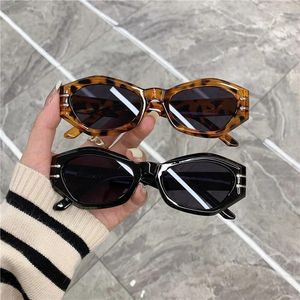 Солнцезащитные очки Kammpt Cateye Vintage for Women Retro Fashion Cat Eye Sun Очет Anti-UV