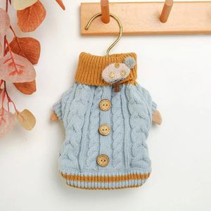 Abbigliamento per cani Sweet Winter Cat Swater Luxury Pet Clothes Customing costumi Chihuahua Twist Knitwear Pullover