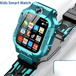 Смотреть Q19B Kids Kids Smart Watch SOS Расположение телефонных звонков Трекер Антилост -камера с сенсорным экраном водонепроницаемые студенческие наручные часы.