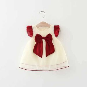 Flickas klänningar flickor klänning ny liten flicka prinsessan klänning 1-3 år gammal utländsk söt tjej baby klänning 2024 tjej kläder baby flicka kläder