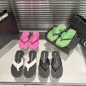 Comfortable Square Toe Sandals for Summer Beach Slippers