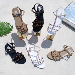 Sandals Rivet Slippers Womens Shoes Famous Brand Sandals Girls Roman Crystal Shoes New kids shoes for girl 36-41 J240410