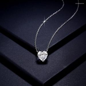 Chains 2024 Heart Shaped 8mm Moissanite Diamond Necklace For Woman Pendant 925 Silver Party Bridal Fine Jewelry