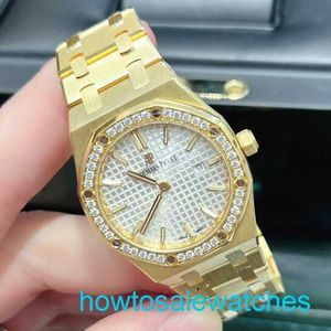 Männliche AP -Handgelenkwache Royal Oak Series Watches Women's Watch 33 mm Durchmesser Quarz Bewegung Stahl Weiß Gold Freizeit Männer Luxus Uhr 67651ba.zz.zz.1261ba.01