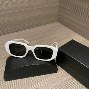 Новые дизайнерские солнцезащитные очки Goggle Мужские солнцезащитные очки для женщины с небольшим вождением солнце
