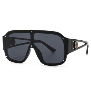 Goggle выглядеть роскошные прямоугольные очки Wayfarer Classic Пополнительная подпись с коробкой поляризованной оптической линзы солнечные очки для мужчины