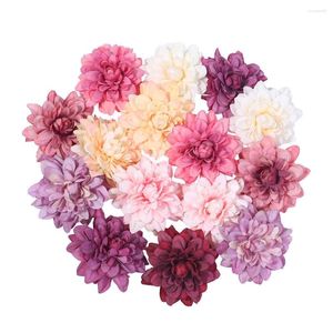 Dekoratif Çiçekler 5 PCS DAHLIA Düğün Ev Dekorasyonu için Yapay İpek Kafaları Diy Çelenk Hediye Kutusu Scrapbooking Craft Sahte Çiçek Kafası