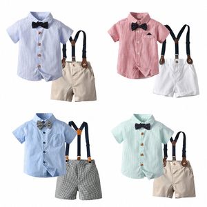 Bow Tie Baby Barnkläderuppsättningar Skjortor Shorts randiga Cardigan Boys Toddlers Kort ärm Tshirts rembyxor kostar Summer Youth Children Kläder Siz T4TR#