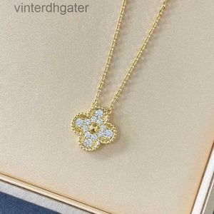 High End Vancelfe Brand Designer Necklace v Golden Four Leaf Grass Necklace Womens Thickened 18k Rose Gold Full Diamond Trendy Designer Brand Jewelry