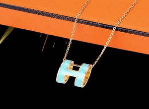 necklace designer Classic Luxury H Pendant Necklaces for Women 18K Gold Letter fashion Luxury Design Jewelry Colorfast Hypoallerge8490561