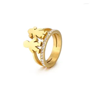 Mit Seitensteinen Persönlichkeit Jungen Mädchen Edelstahl Kubikzirkonia Ring Gold / Silber Farbschmuck für Frauen Geburtstagsgeschenk