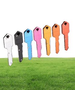 Mini Key Shape Folding Knife Keychain Portable Outdoor Sabre Pocket Fruit Knife Multifunctional Camping Tool Gear1064029