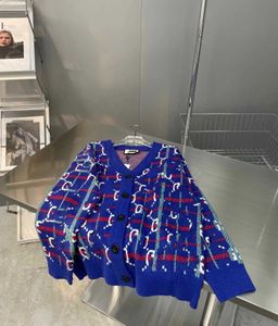 Kadın Sweaters Kış Double G Allover Jacquard Mavi ve Kırmızı Klasik Renk Eşleşmesi Damalı Girlish Sıcak Örgü HARDIGAN GOOL