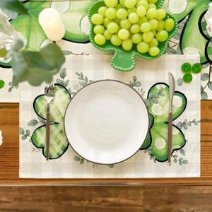 Table Mats Bufflao Plaid Shamrock St. Patrick's Day Placemats Set Of 4 12x18 Inch Seasonal Spring For Party Kitchen Dining Decor