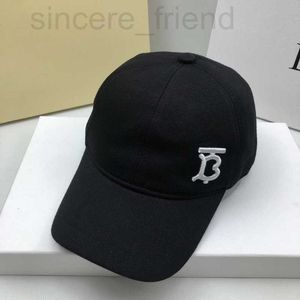 Ball Caps Tasarımcı Erkek Beyzbol Kapağı Şapka Takılmış Çilek Sokağı Casquette Unisex Mektup İşlemeli Gölgelendirme Moda Yetişkin Şapkalar Huwn