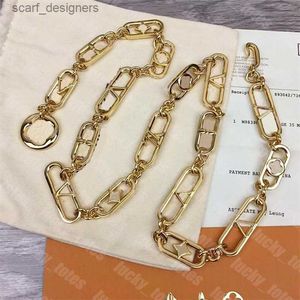 Bältesbälten Kvinnor Designers Chains Fashion Luxury Designer Link Belt for Women Letter V Buckle Midje kedja Vintage Gold Midjeband D23122008GD Y240411