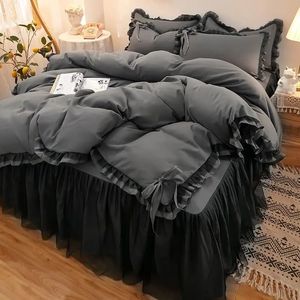 3/4pcs Bedding Bed Linen 2 Bedrooms Bluey Comforter Cover Pillowcases Lace Solid Color Luxury King Size Set of Sheets Bedspread 240329