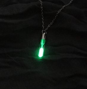 Hourglass Necklace Glass Pendant Glow In The Dark Necklace Silver Chain Luminous Jewelry Women Gifts Gem Accessories8864129