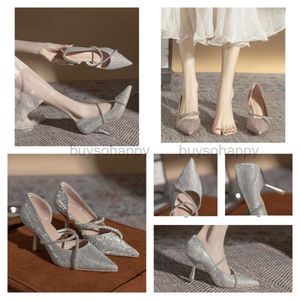 Slingback Pumps Женские заостренные пальцы геометрия Geometry Stiletto Heel The Buse Shouse Guckle украшенные кружевными каблуками модельер дизайнер