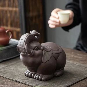 Yixing Boutique Purple Clay Elephant Tea Pet Figurine Home Ornament Handcraft Sculpture Ceremony Decoration Chinese Teaware 240411