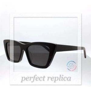 MICA SUNGLASSES MICA SUNGLASSES POPULÄR DESIGNER KVINNA Fashion Retro Cat Eye Shape Frame Glasses Summer Leisure Wild Style UV400 Protection Come with Case 780