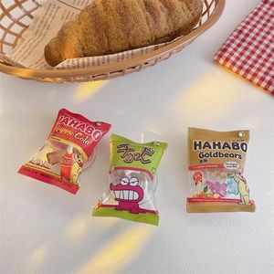 Inflatable packaging Korean bear gum holder Mobile phone accessories Snack bag Mobile phone holder for iPhone 14