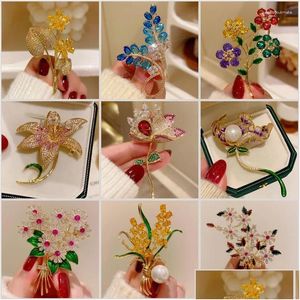 Pins Spettoni Beautif Elegant Bouquet Enamel Fashion Design Luxury Zircon Lotus Lily Flower For Women Accessori Delivery Delivery Otdyv Otdyv