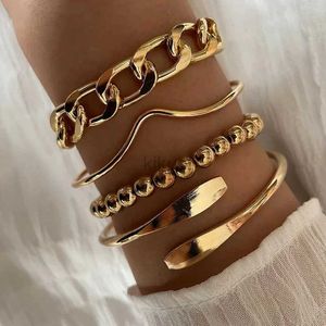 Bangle 4pcs Punk Curb Cuban Chain Bracelets Set for Women Simple Thick Gold Color Charm Bracelets Fashion Jewelry Accessories New 24411