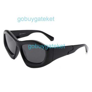 새로운 품질 오프 홈 젤리 컬러 트렌드 Y2K 스타일 개인화 된 INS 패션 선글라스