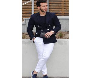 2017 Navy Blue DoubleBreated Men Suit Casual Blazer Suit Man Smoking Giacca Custom Giacca Uomini 2PC Pantaloni bianchi 7649203