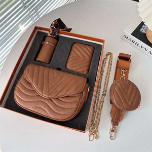 Designer -Tasche Geschenkbox Umhängetasche Mini -Geldbörse Crossbody mit Schnallenklappe kleiner Kapazitätstasche für Frau Cyx041105