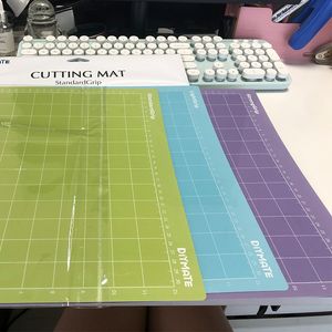 3st Cutting Mat Board Adhesive Rubber Pad med Measuring Grid Patchwork Mat Cricut Cameo PVC Sewing Manual Cutting Board